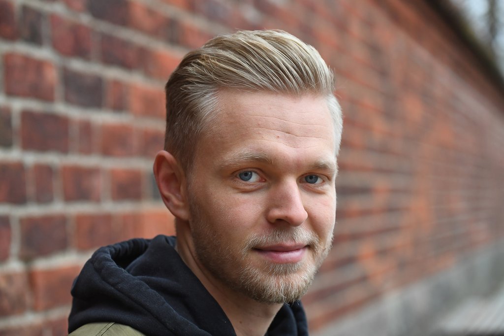 Kevin Magnussen og racer-kollegaer trækker i køredragten for at samle penge ind til velgørenhed i Race for Riget
(Foto: Grand Prix Photo)